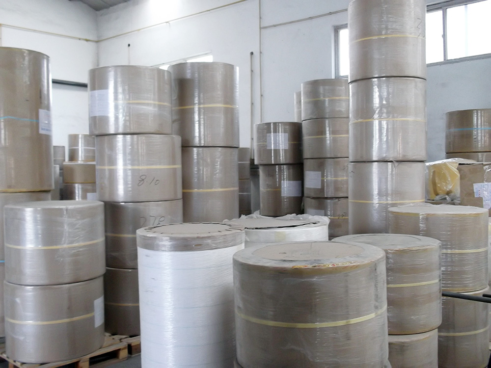 倉(cāng)庫(kù)一角